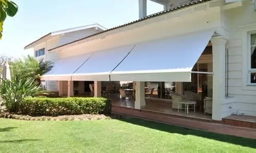 Toldo Cortina Retrátil Sarzedo